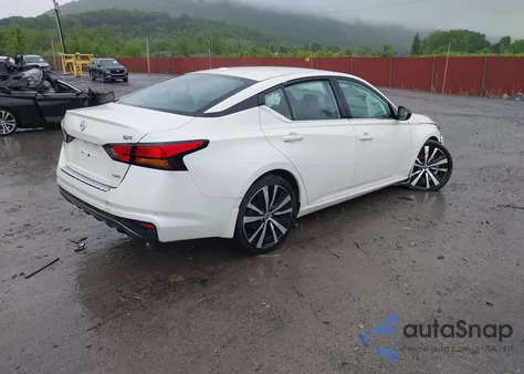 2021 Nissan Altima Sr Intelligent Awd from USA, damaged, VIN 1N4BL4CW2MN353748